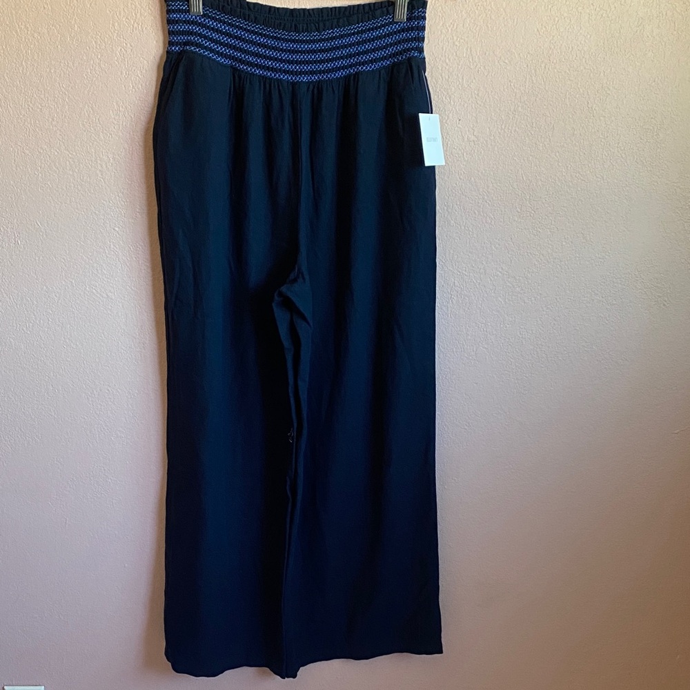 ELLEN TRACY Navy Blue Wide-Leg Pants